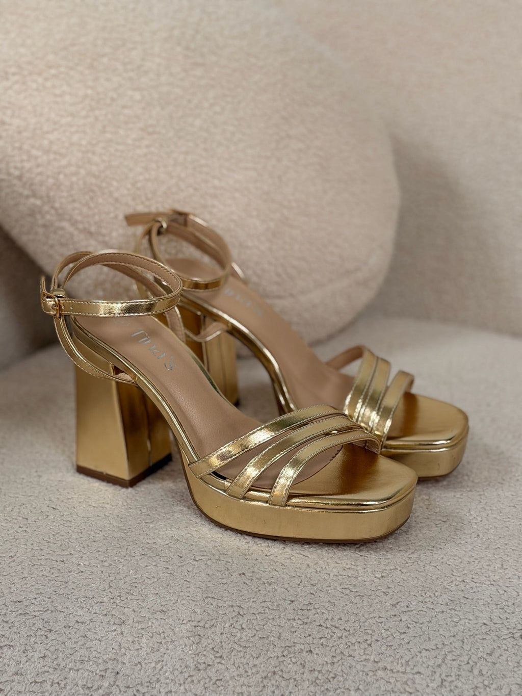 Sandalia Invitada Gold | Nuit