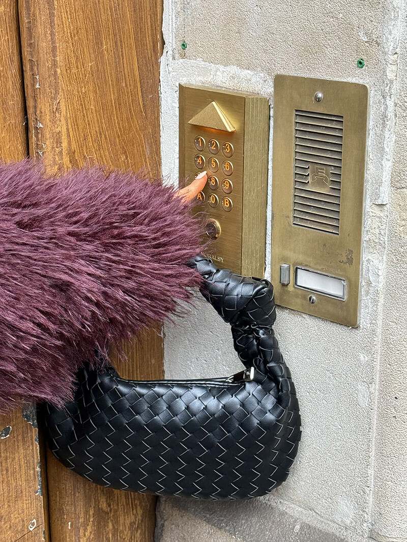 Alina | Mini Bolso de Hombro Tejido